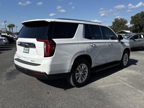2022 GMC Yukon SLT