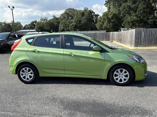2014 Hyundai Accent GS