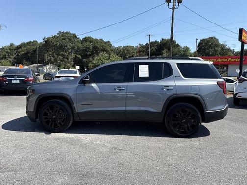 2022 GMC Acadia FWD SLT