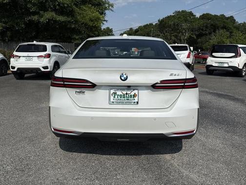 2024 BMW 530 i