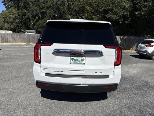 2021 GMC Yukon SLT