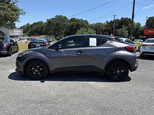 2021 Toyota C-HR LE