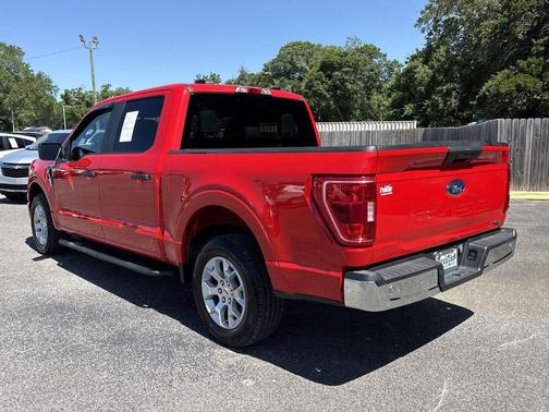 Race Red 2023 Ford F-150 XLT