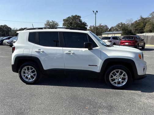2022 Jeep Renegade Latitude