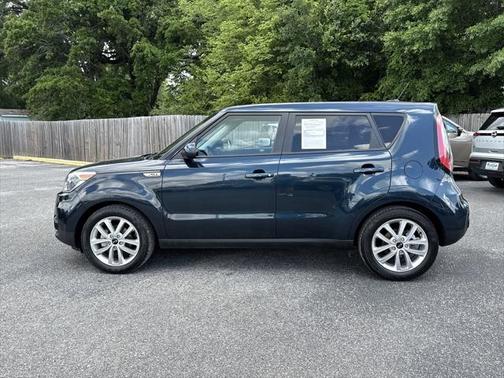 2017 Kia Soul +