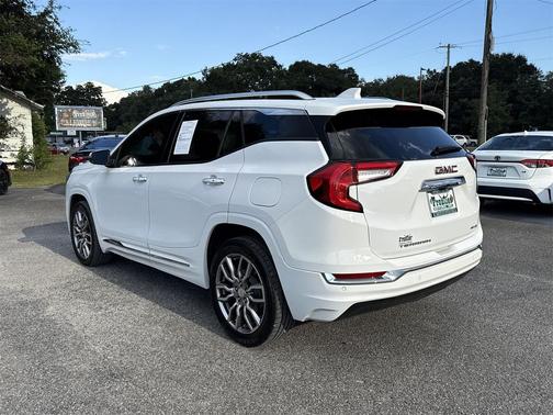 2022 GMC Terrain Denali