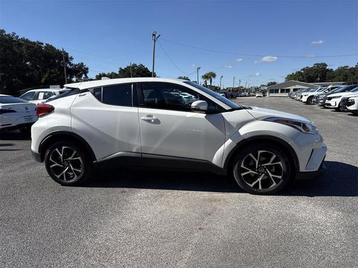 2019 Toyota C-HR XLE