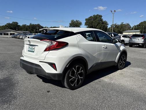 2019 Toyota C-HR XLE