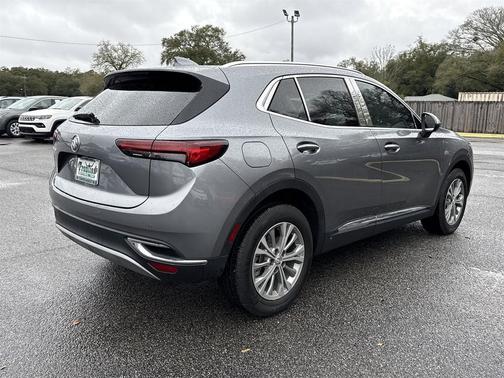 2022 Buick Envision FWD Preferred