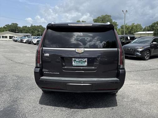 2015 Cadillac Escalade Premium