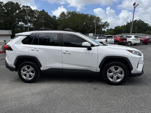 Super White 2021 Toyota RAV4 XLE