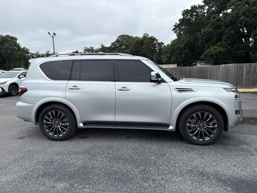 2024 Nissan Armada Platinum 2WD