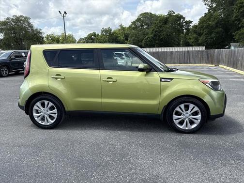 2014 Kia Soul +