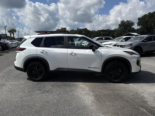 2025 Nissan Rogue Rock Creek