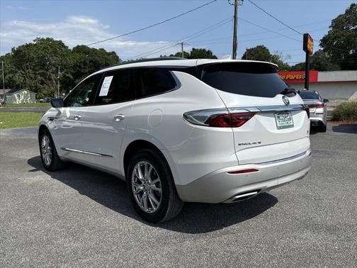2023 Buick Enclave Essence FWD