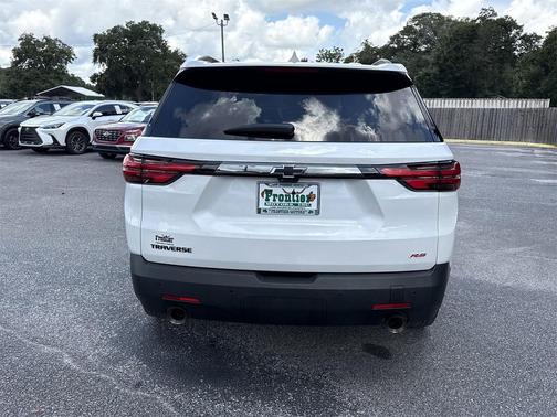 2022 Chevrolet Traverse RS