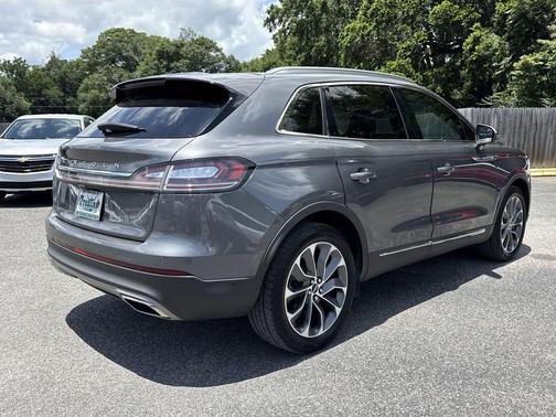 Asher Gray Metallic Clearcoat 2022 Lincoln Nautilus Reserve