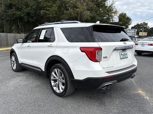 2022 Ford Explorer Platinum