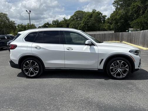 2022 BMW X5 sDrive40i