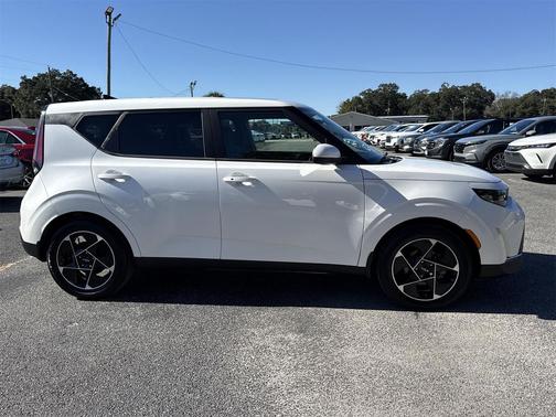 2023 Kia Soul EX