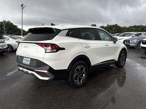 2024 Kia Sportage LX
