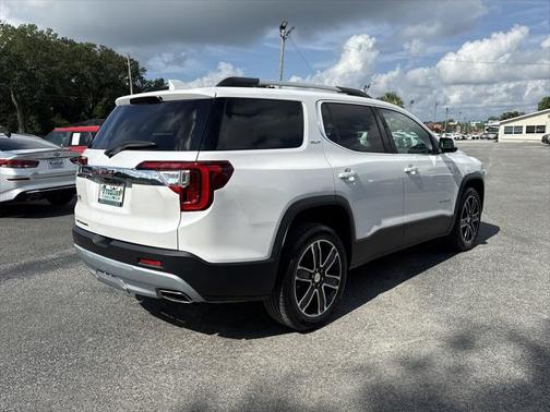 2023 GMC Acadia FWD SLT