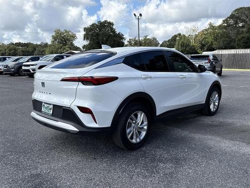 2024 Buick Envista Preferred FWD