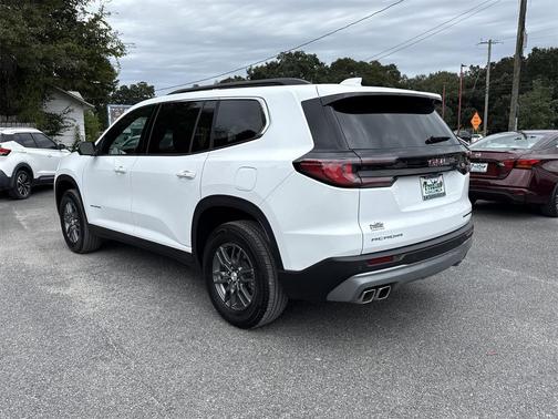 2025 GMC Acadia FWD Elevation