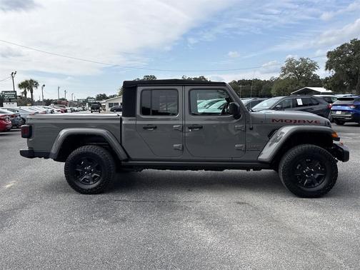 2021 Jeep Gladiator Mojave 4X4