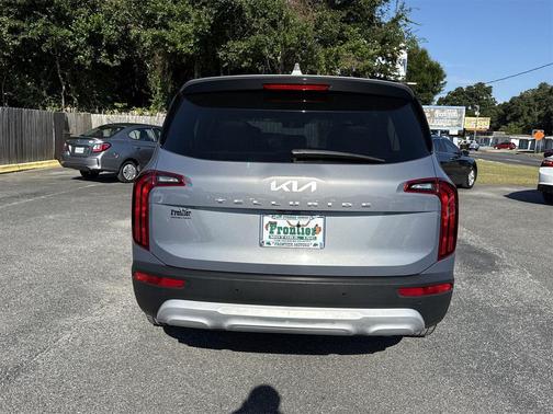 2022 Kia Telluride LX