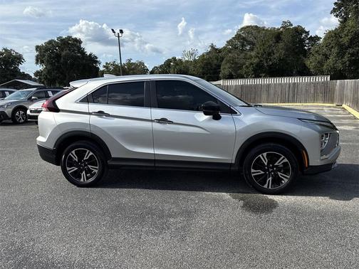 2023 Mitsubishi Eclipse Cross SE