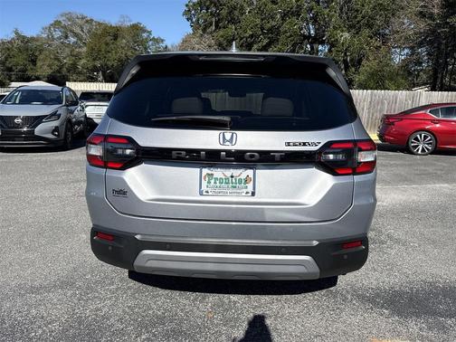 2023 Honda Pilot 2WD EX-L 8 Passenger