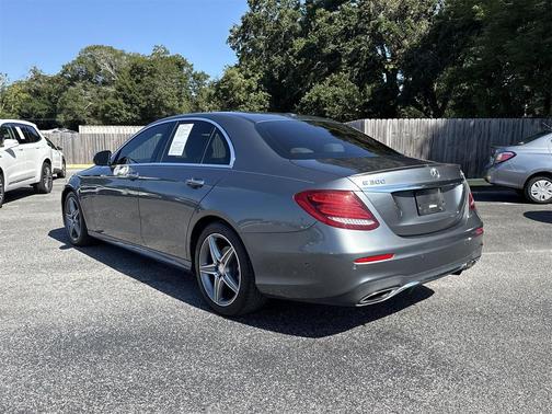 2017 Mercedes-Benz E-Class 4MATIC