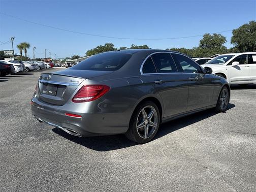 2017 Mercedes-Benz E-Class 4MATIC