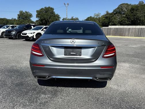 2017 Mercedes-Benz E-Class 4MATIC
