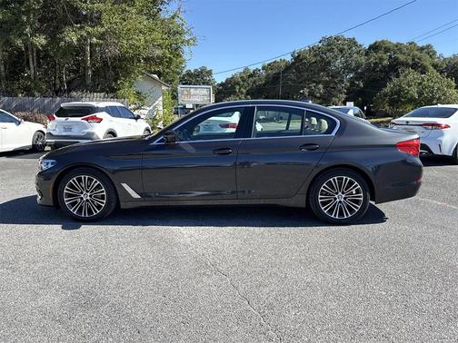 2019 BMW 530 530i