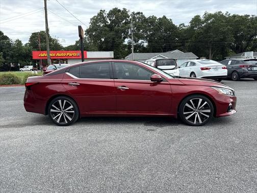 2020 Nissan Altima Platinum FWD