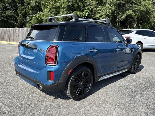 Island Blue Metallic 2024 MINI Countryman Signature