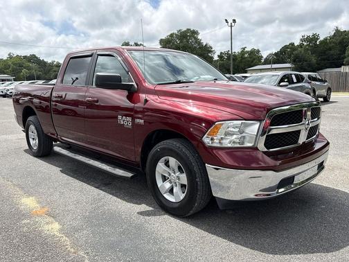 Delmonico Red Pearlcoat 2019 RAM 1500 SLT