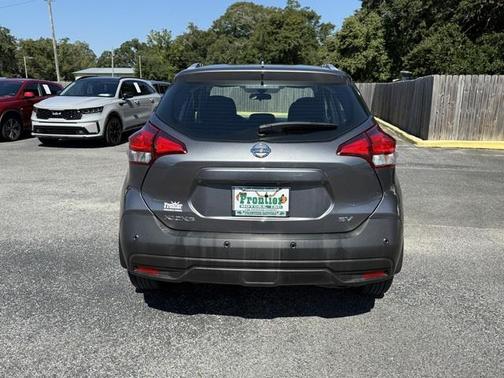 2020 Nissan Kicks SV