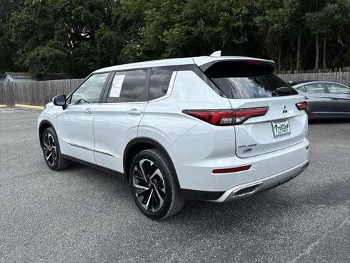 2022 Mitsubishi Outlander SE 2.5 2WD