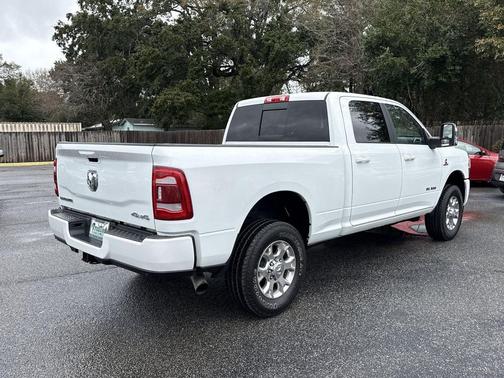 2024 RAM 2500 Laramie Crew Cab 4x4 6'4' Box