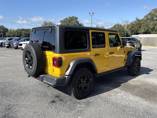 2020 Jeep Wrangler Unlimited Willys 4X4