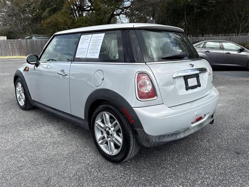 2013 MINI Hardtop Cooper