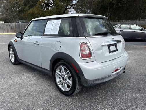 2013 MINI Hardtop Cooper