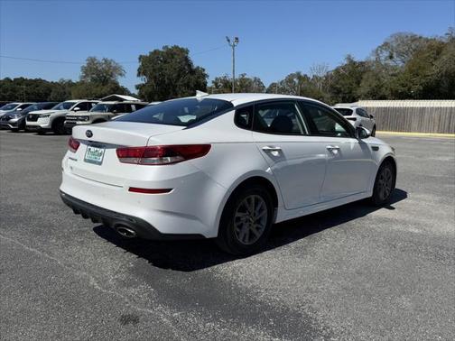 2020 Kia Optima LX