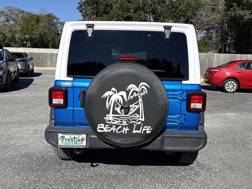 2021 Jeep Wrangler Islander 4X4