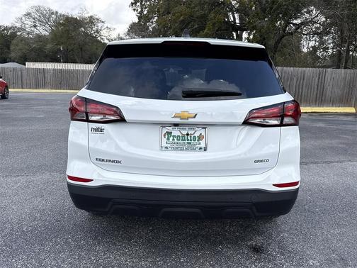 2023 Chevrolet Equinox LS