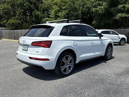 2020 Audi Q5 45 Prestige
