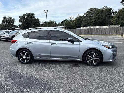 2019 Subaru Impreza 2.0i Premium